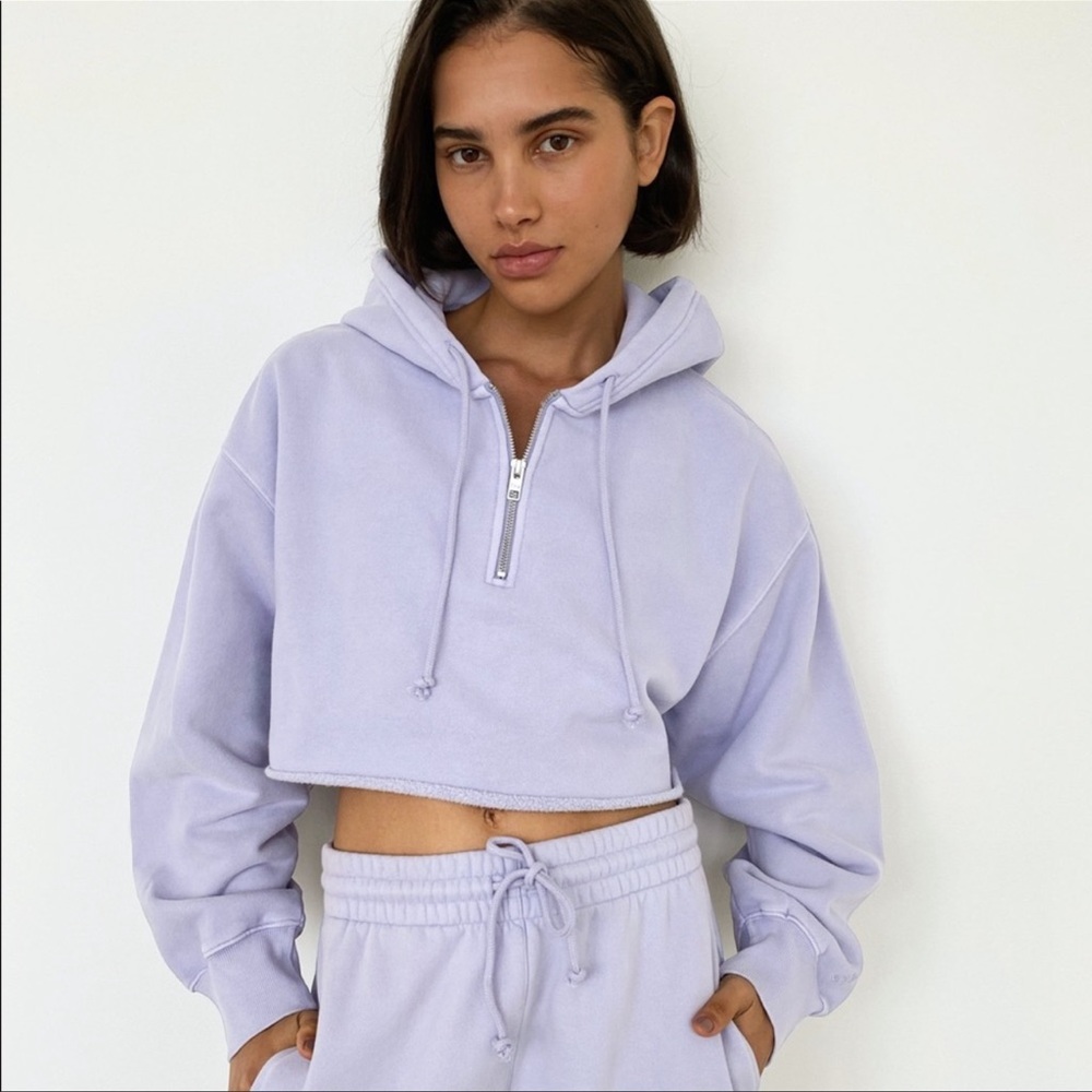NWOT Aritzia TNA Cozy Fleece Boyfriend Cropped 1/4 Zip Hoodie in White - Picture 1 of 5